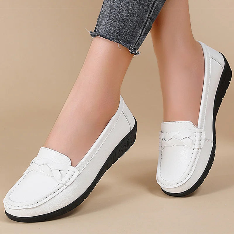 New Soft Leather Flat Shoes