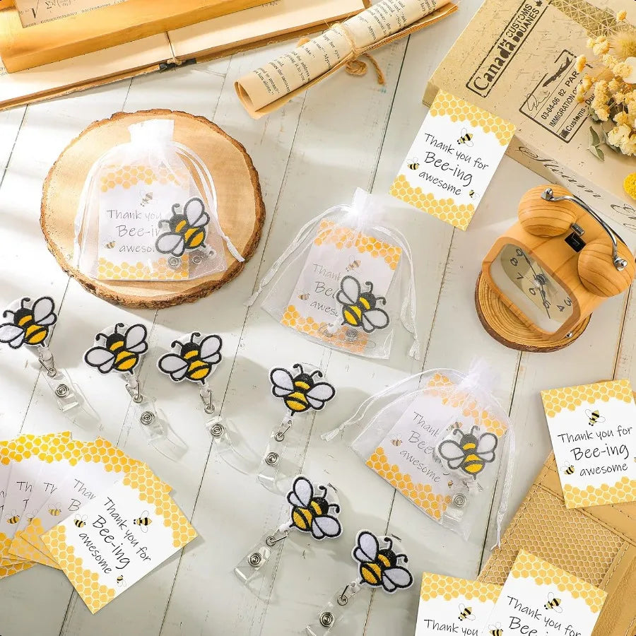 Employee Appreciation Gift Bee Badge Reel Retractable Badge Holders Clips Thanksgiving Day Inspirational Cards Organza Bag Bee