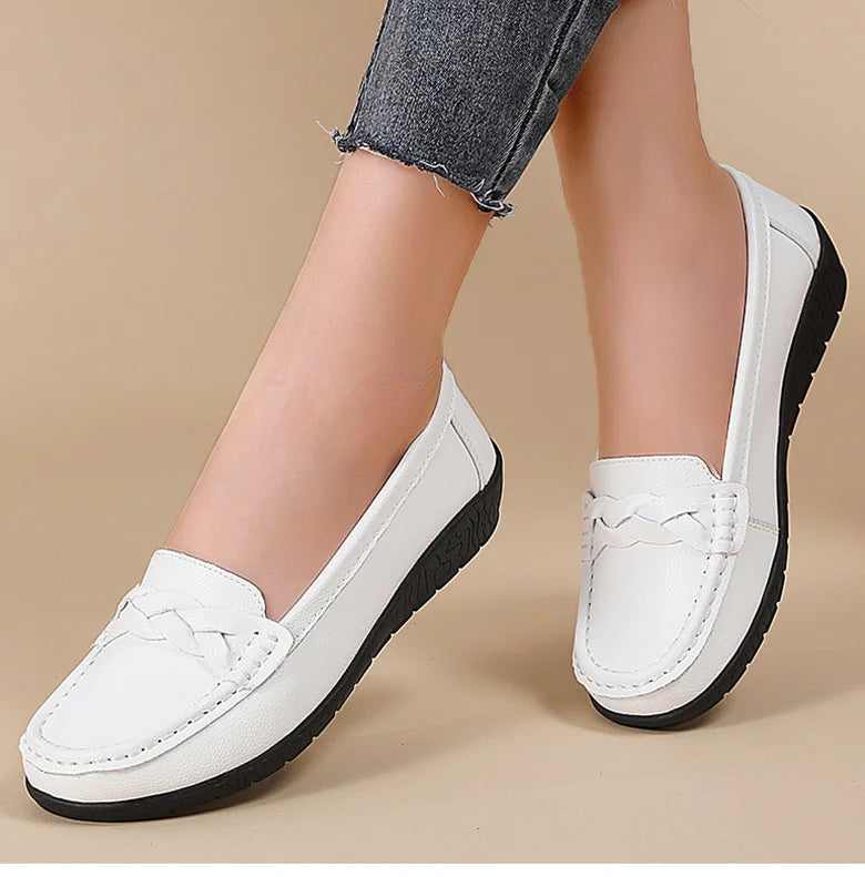 Soft Leather Flat Shoes