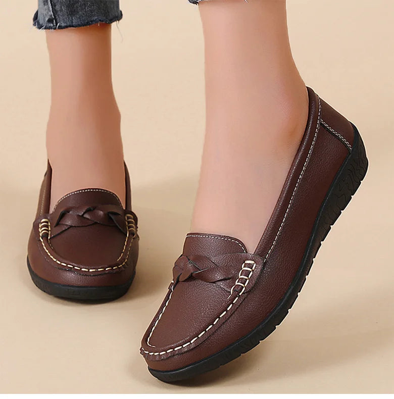Soft Leather Flat Shoes
