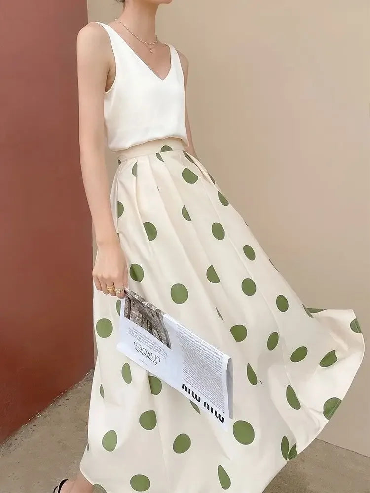 Chic and Vintage Skirt