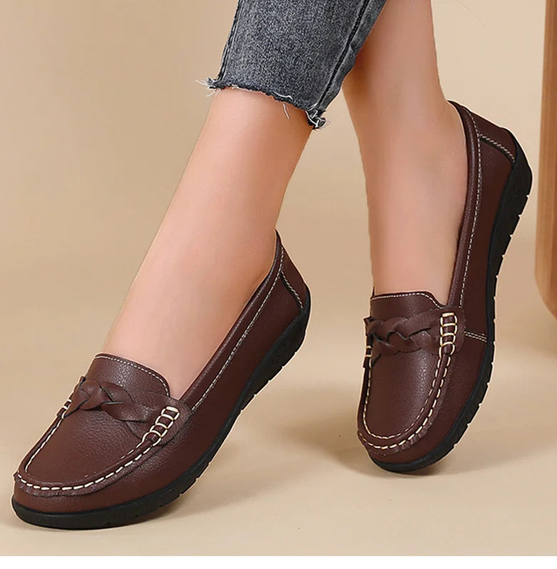 Soft Leather Flat Shoes