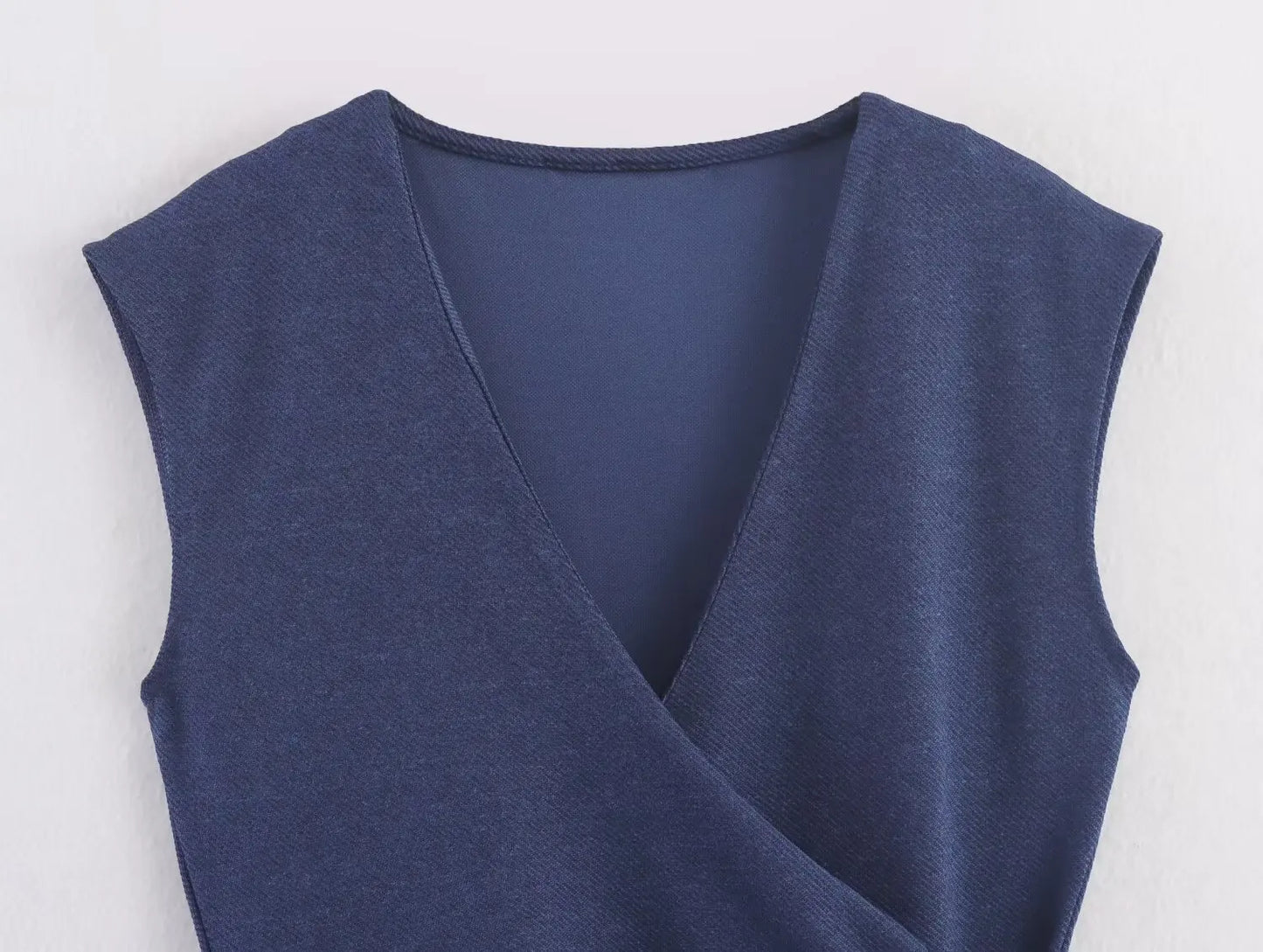 V-neck Sleeveless Long Dresses