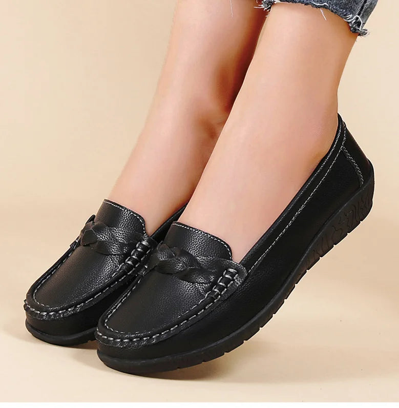 New Soft Leather Flat Shoes
