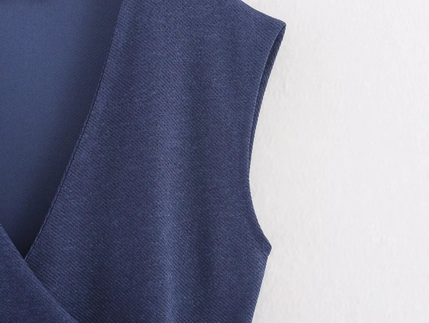 V-neck Sleeveless Long Dresses