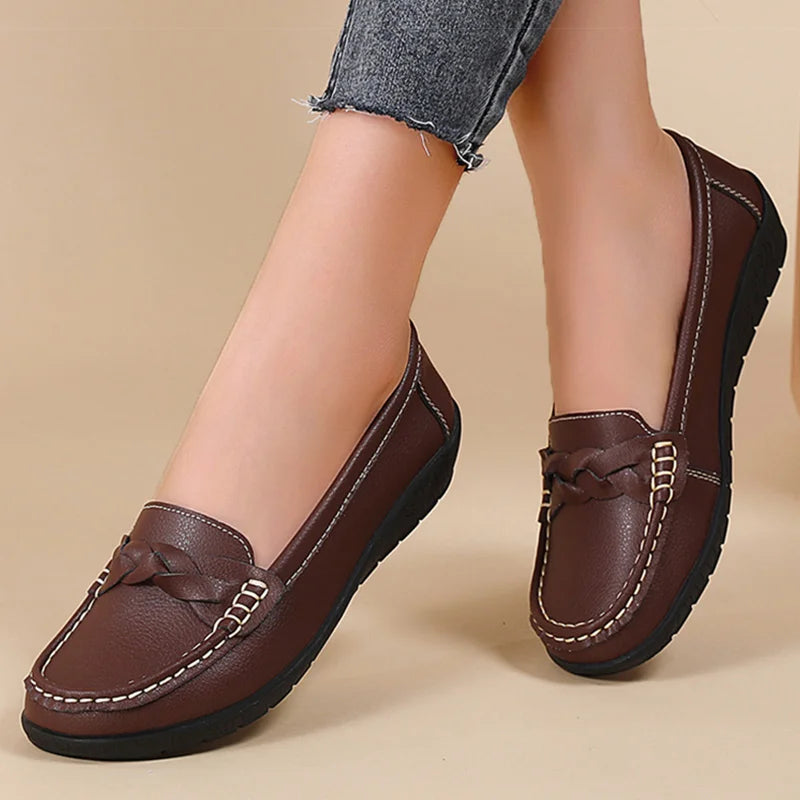 Soft Leather Flat Shoes